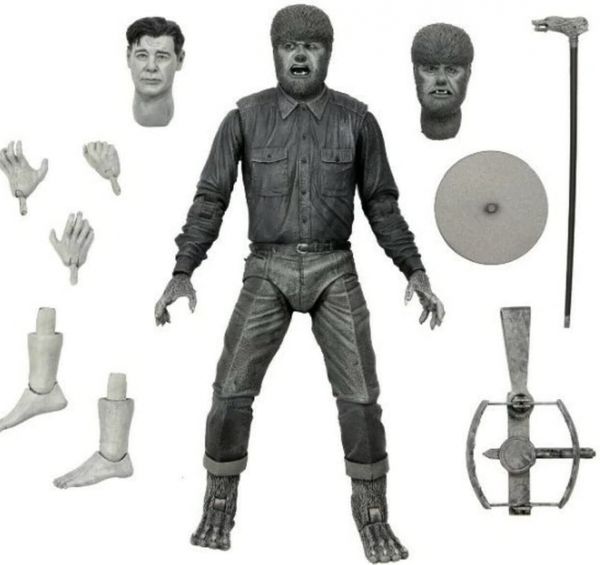 ULTIMATE WOLF (B&W) FIGURA 18 CM UNIVERSAL MONSTERS SCALE ACTION FIGURE